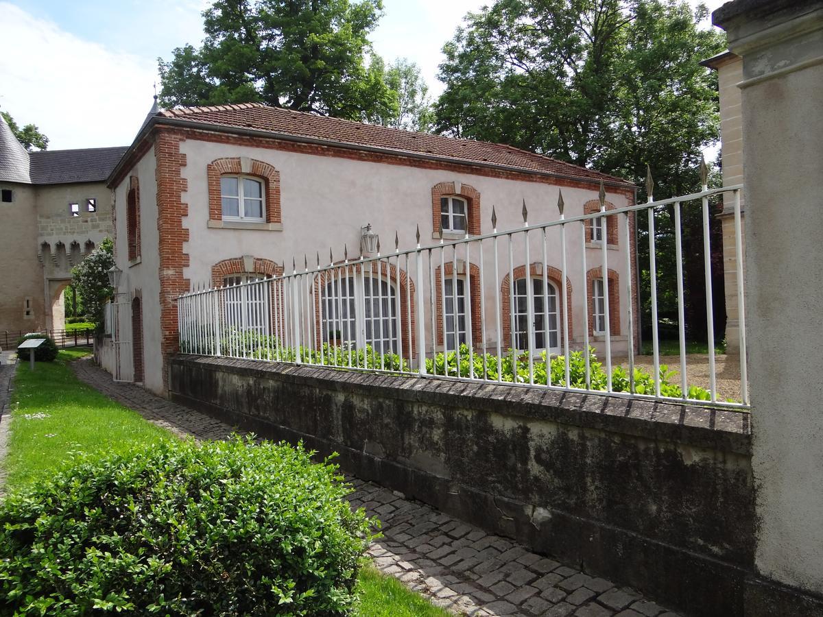 Chateau Mesny Vic-sur-Seille エクステリア 写真